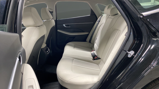 Certified 2025 Hyundai Sonata SEL FWD image 24