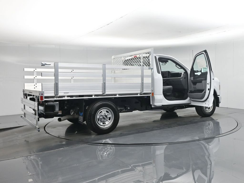 New 2026 Ford F250 XL w/ XL Chrome Package image 5
