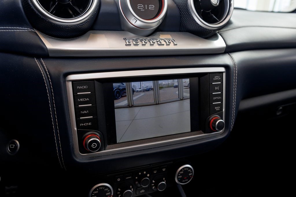 Used 2016 Ferrari California T image 35