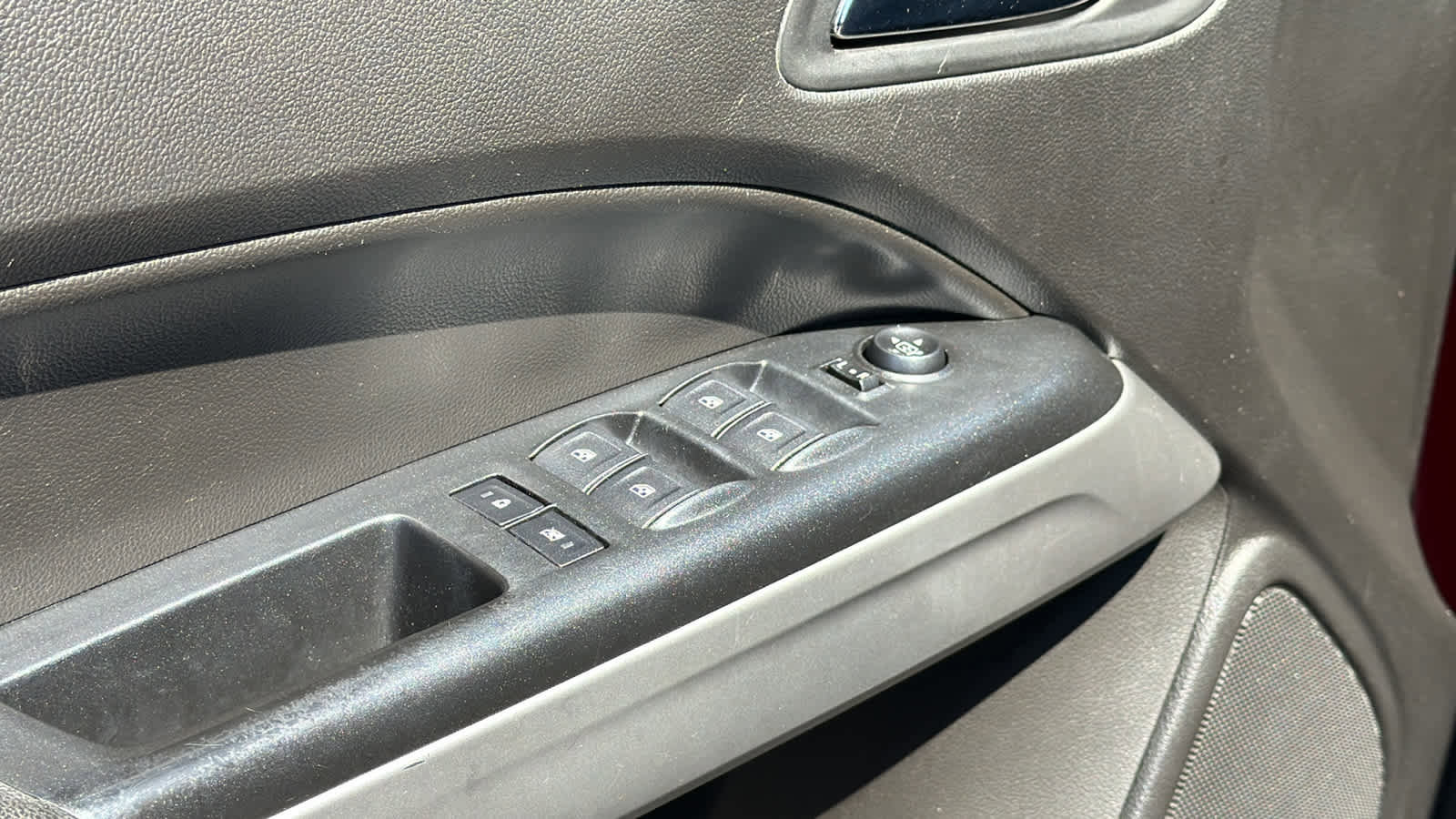 Used 2017 Chevrolet Colorado LT w/ LT Convenience Package RWD image 22