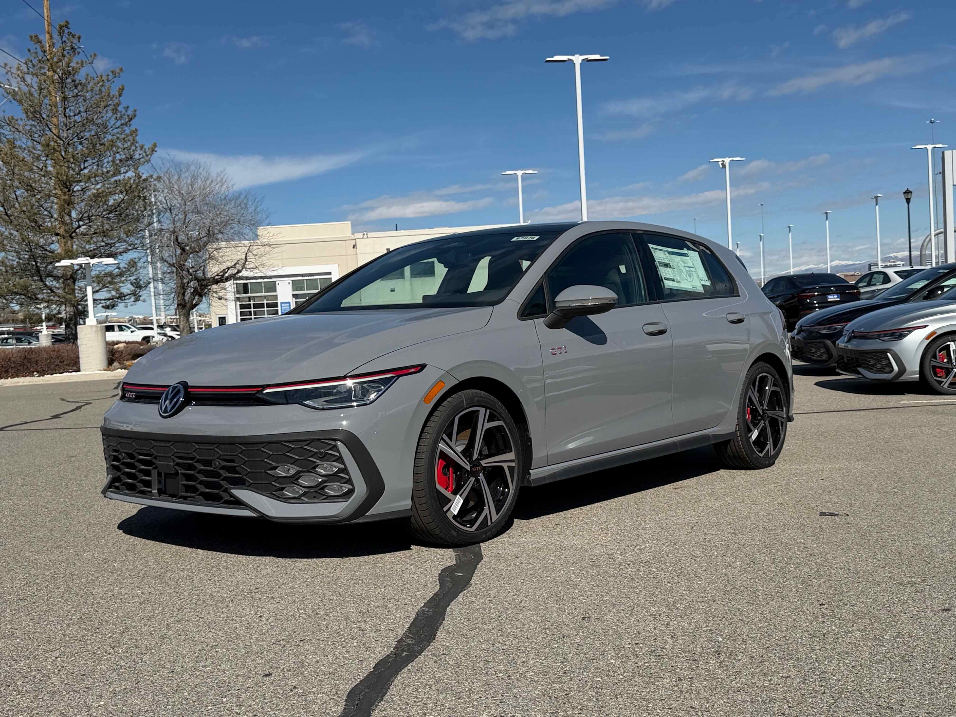 New 2026 Volkswagen GTI SE image 1