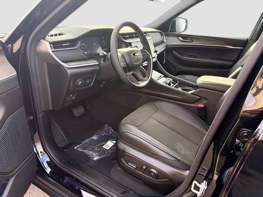 New 2026 Jeep Grand Cherokee L 4WD image 27