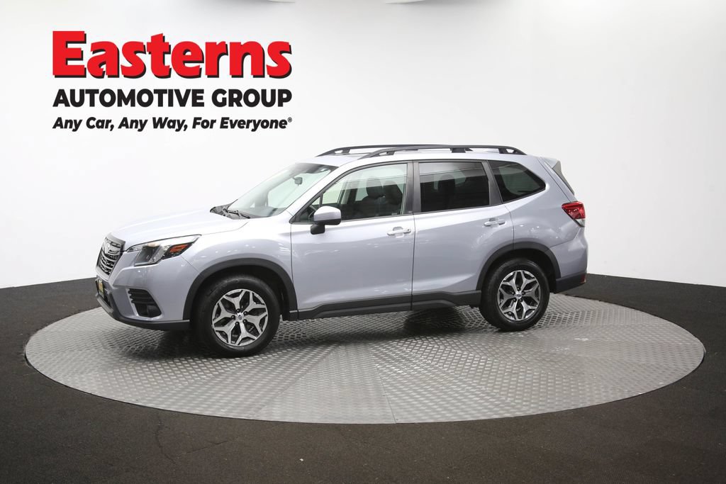 Used 2022 Subaru Forester Premium AWD/4WD image 61