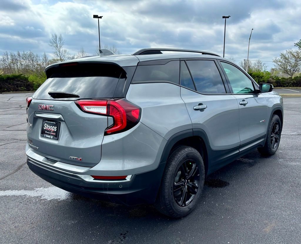 Used 2024 GMC Terrain AT4 w/ Infotainment Package II AWD/4WD image 8