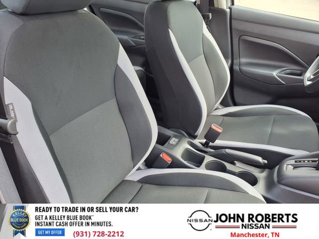 Used 2025 Nissan Versa S w/ Trunk Package image 19