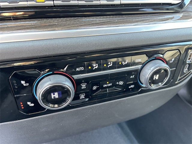 Used 2022 Chevrolet Silverado 1500 LT image 18