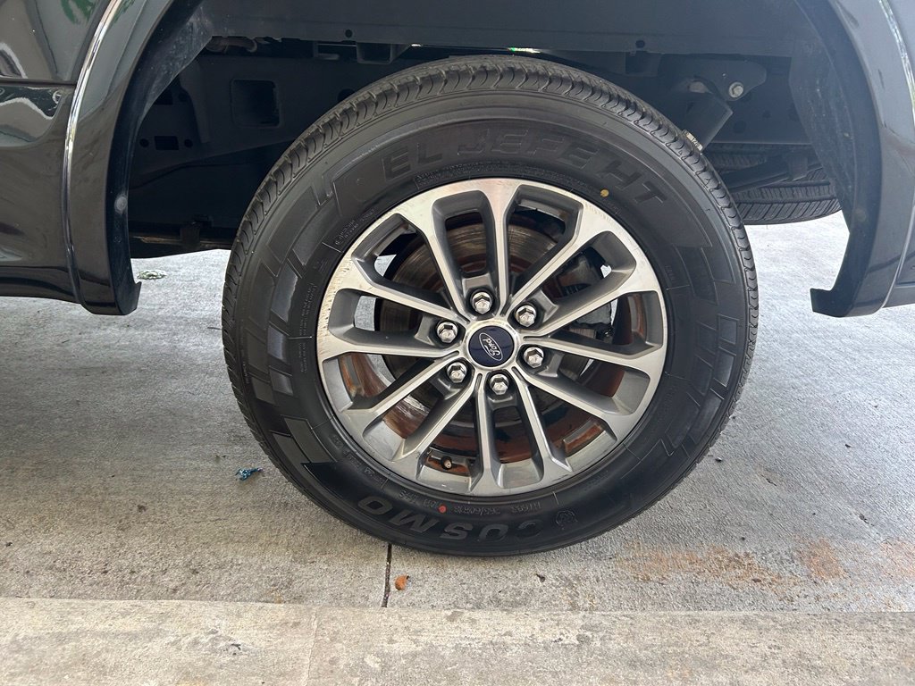 Used 2018 Ford F150 XLT w/ Equipment Group 302A Luxury RWD image 16