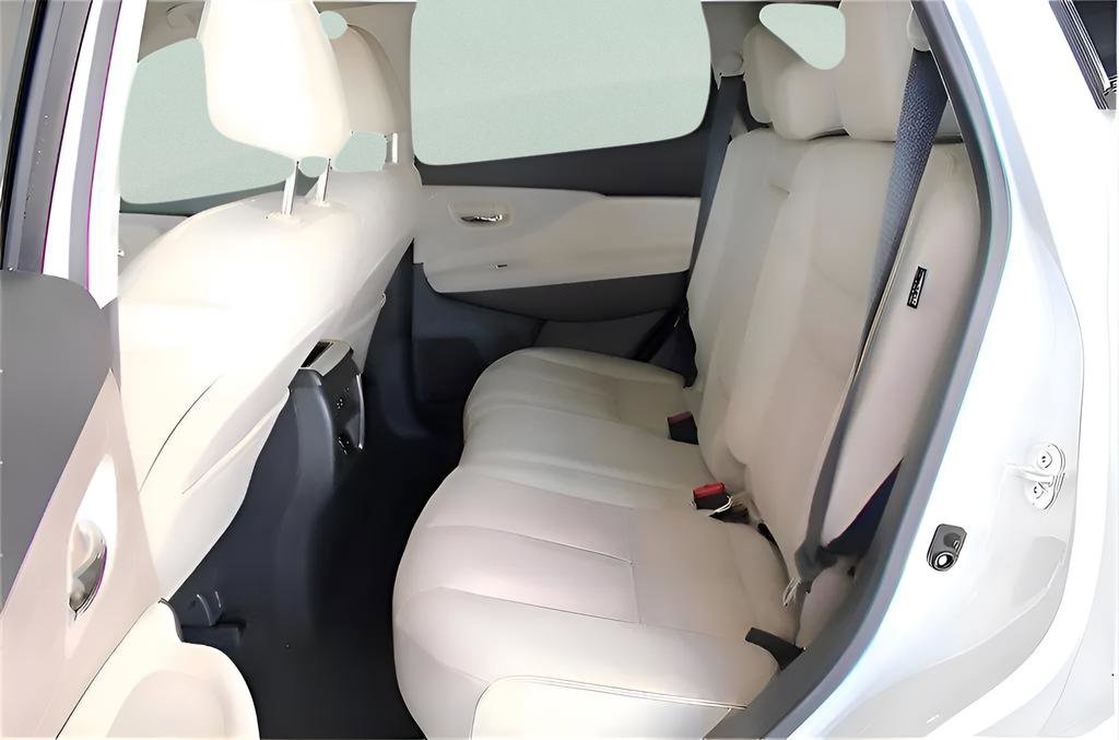 Used 2024 Nissan Murano SL FWD image 28