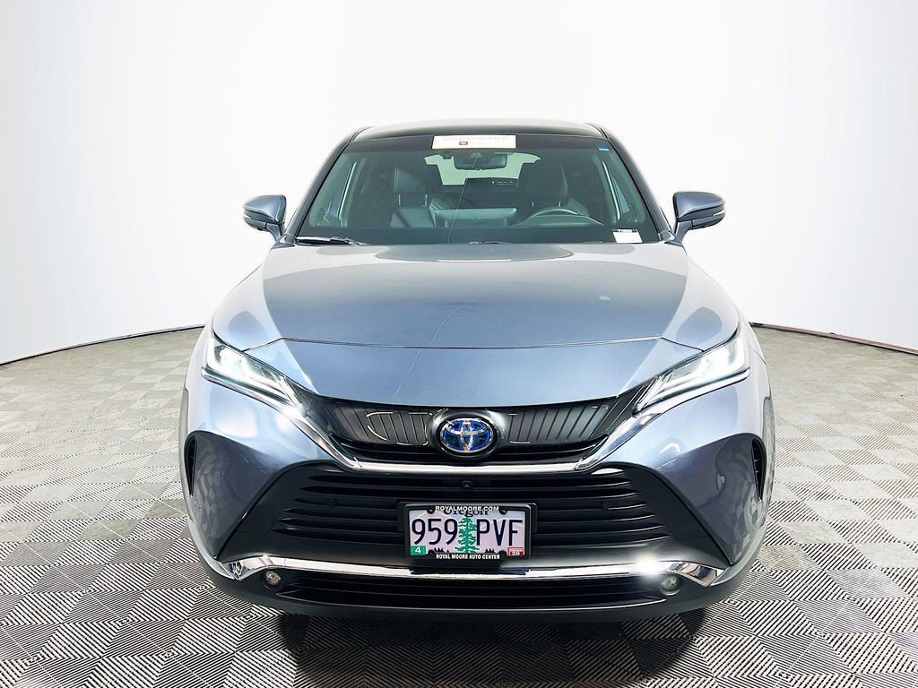 Certified 2024 Toyota Venza Limited image 3