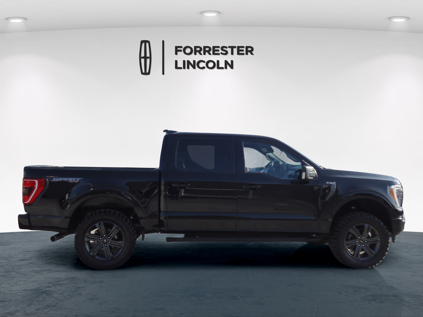 Used 2023 Ford F150 XLT w/ Equipment Group 302A High AWD/4WD image 2