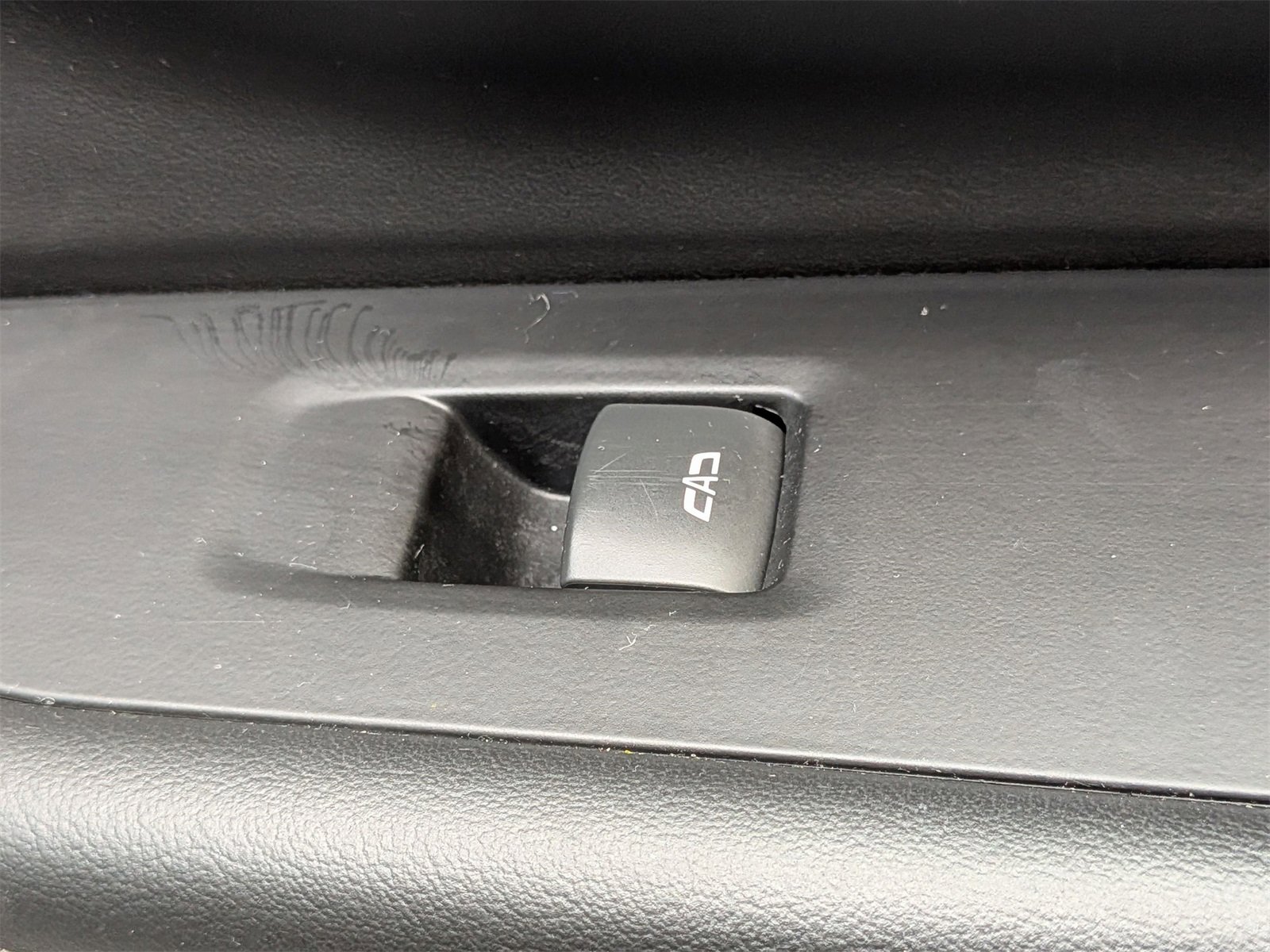 Used 2023 Chevrolet Tahoe LT w/ Luxury Package image 37