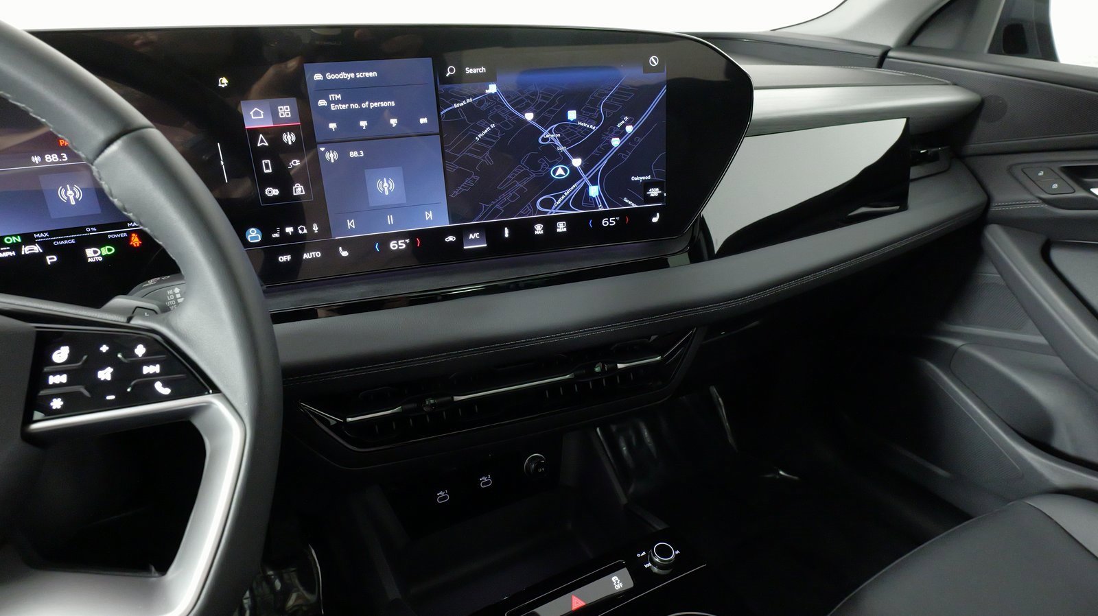 Used 2025 Audi Q6 e-tron Premium image 53