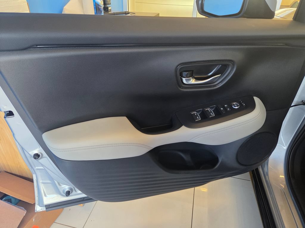 Certified 2027 Honda HR-V EX-L image 12