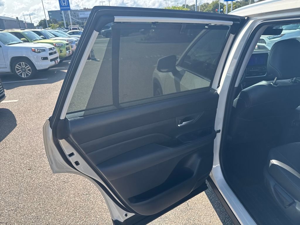 Used 2024 Toyota Grand Highlander XLE image 37