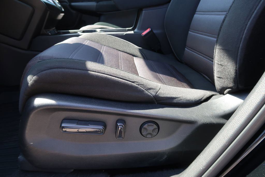 Used 2022 Honda CR-V EX image 11