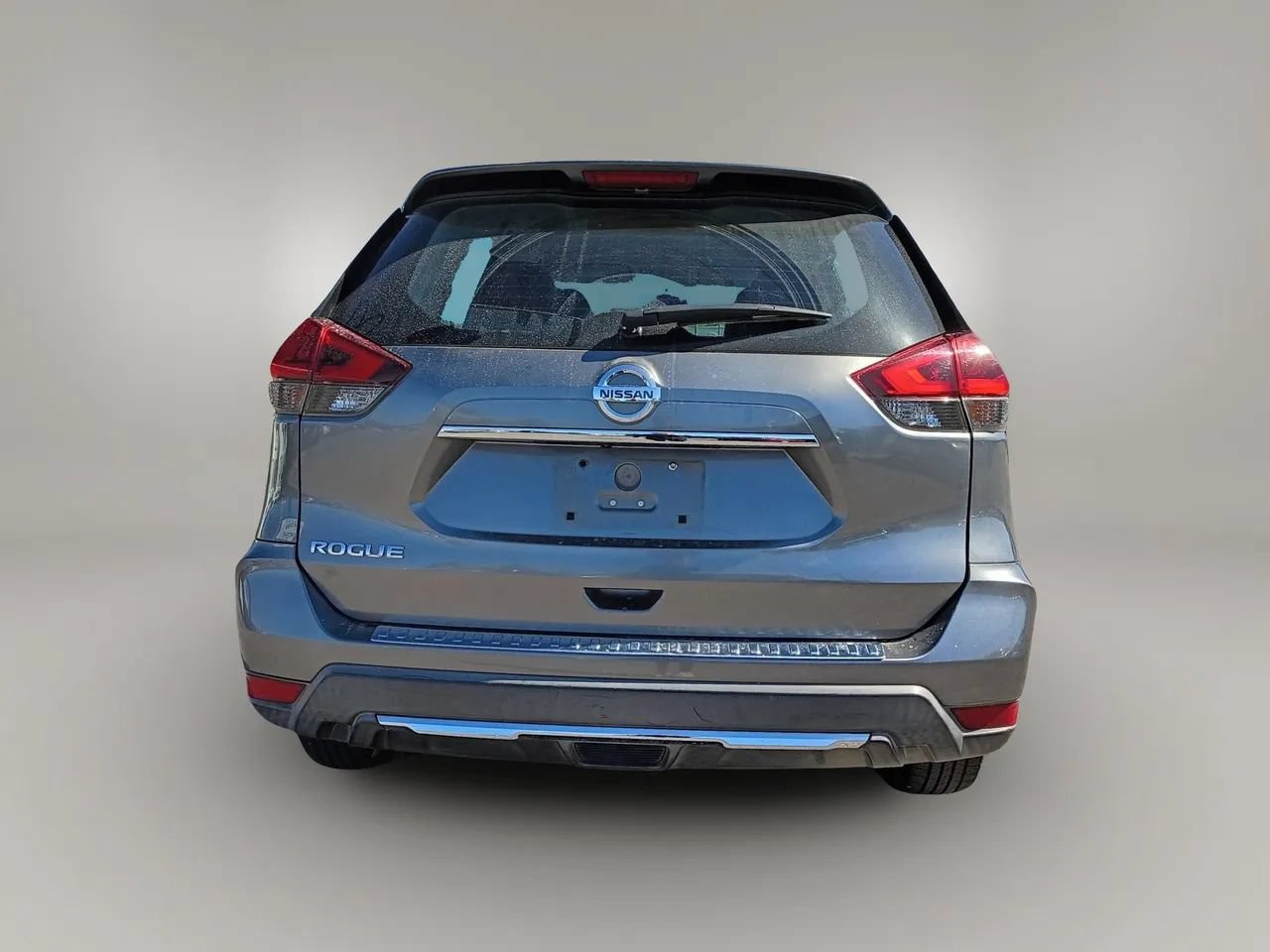 Used 2018 Nissan Rogue S FWD image 6