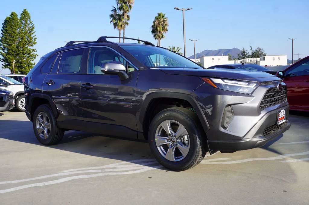 New 2025 Toyota RAV4 XLE image 2