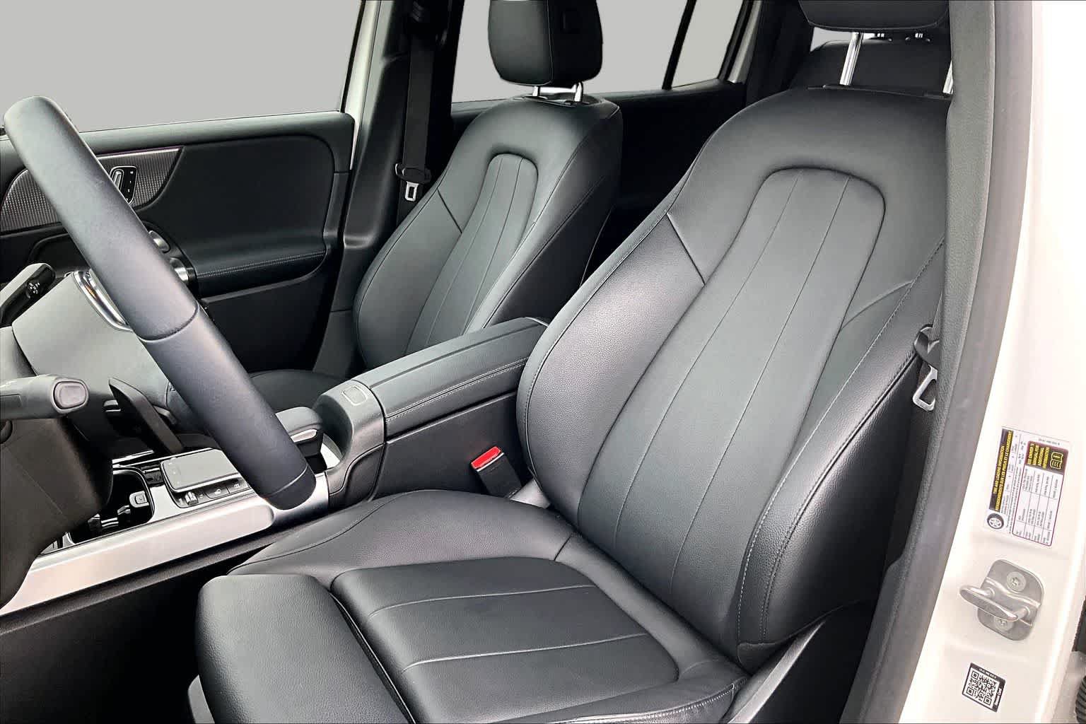 Certified 2023 Mercedes-Benz EQB 300 4MATIC image 7