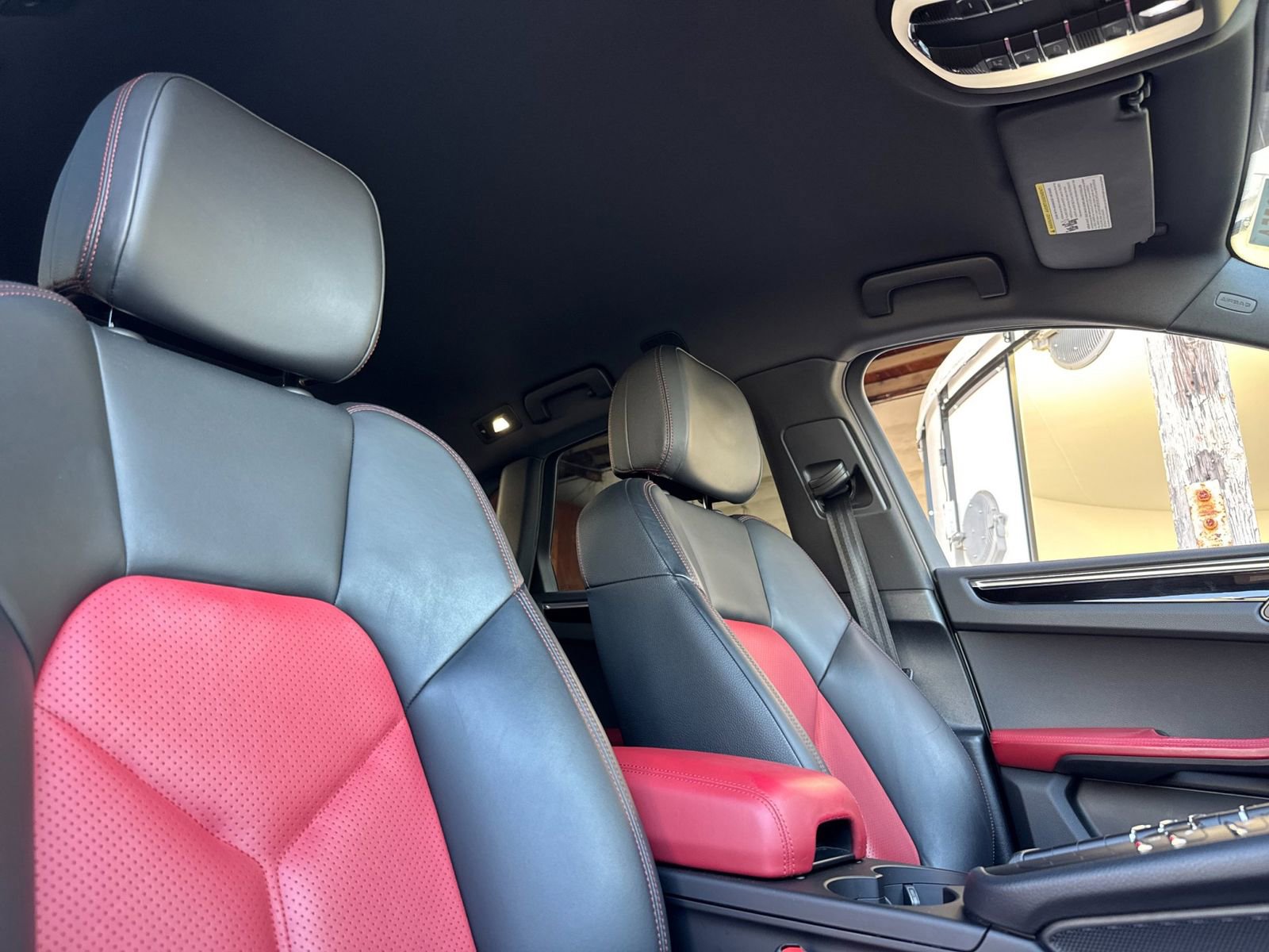 Certified 2020 Porsche Macan image 19