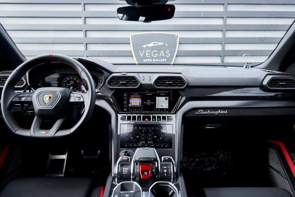Used 2024 Lamborghini Urus Performante image 65