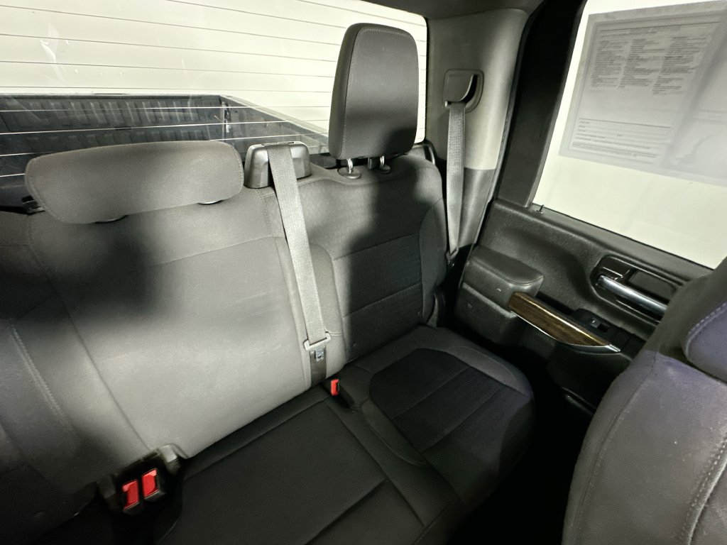 Used 2022 GMC Sierra 3500 SLE w/ SLE Convenience Package AWD/4WD image 13
