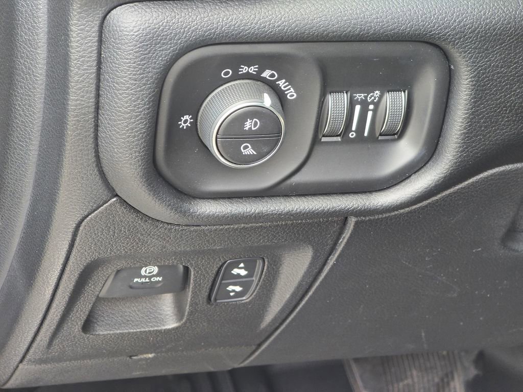 Used 2022 RAM 1500 Laramie image 36