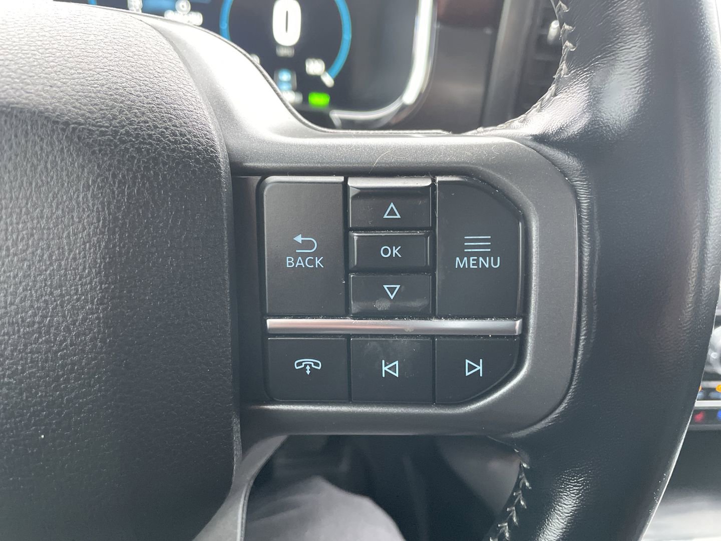 Used 2021 Ford F150 Lariat w/ Max Trailer Tow Package image 22