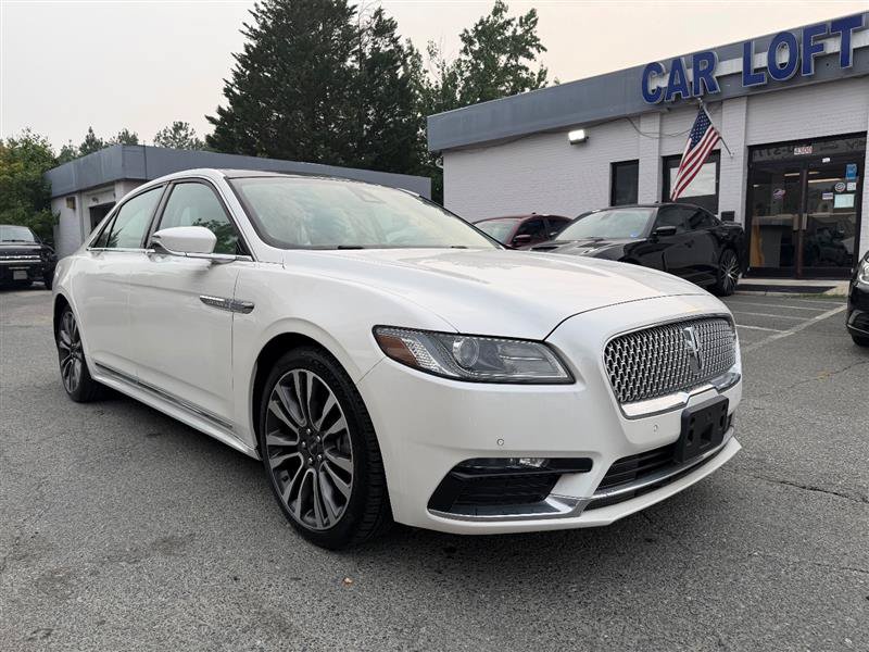Used 2018 Lincoln Continental Select w/ Continental Climate Package AWD/4WD image 4
