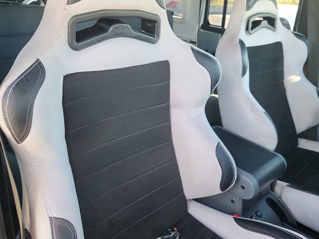 Used 2007 Jeep Wrangler Unlimited Rubicon w/ PWR Convenience Group image 14