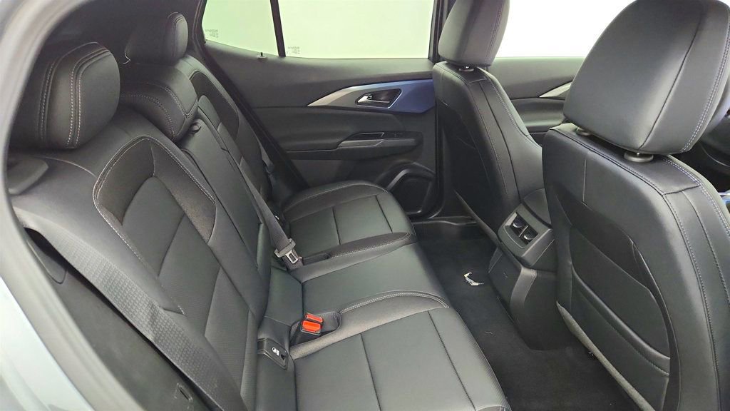 Used 2026 Chevrolet Equinox EV LT FWD image 24