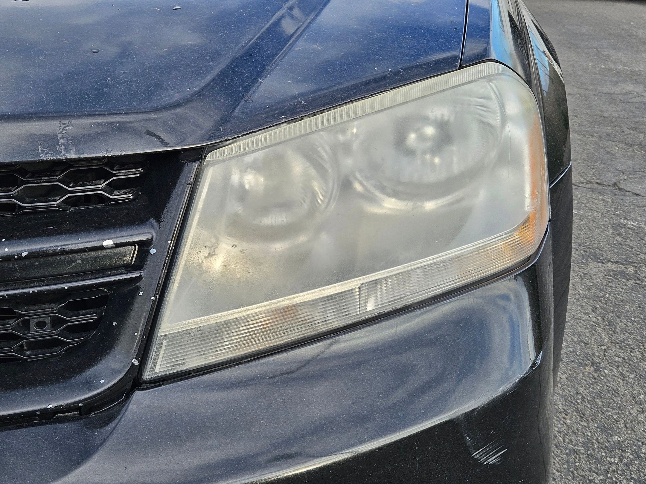 Used 2011 Dodge Avenger Heat FWD image 12