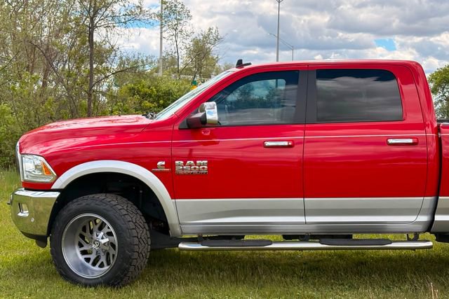 Used 2016 RAM 2500 Laramie w/ Convenience Group AWD/4WD image 3