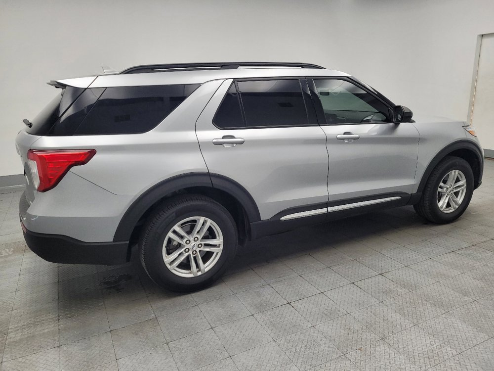 Used 2020 Ford Explorer XLT w/ Comfort Package AWD/4WD image 10