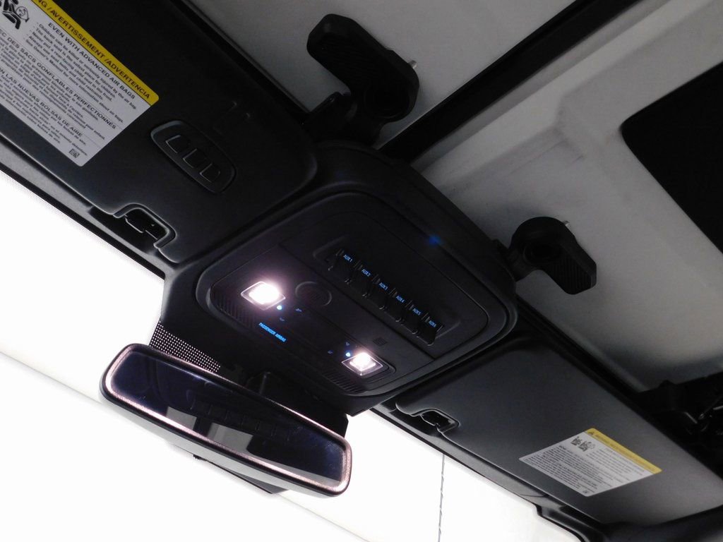 Used 2024 Ford Bronco Badlands image 73