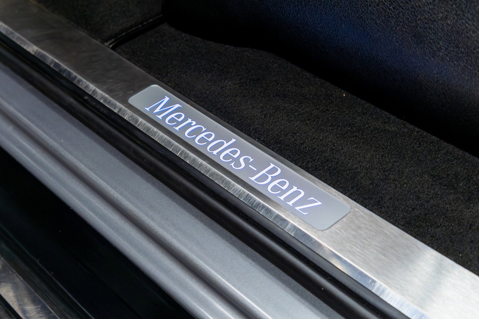 Used 2017 Mercedes-Benz G 550 Squared image 64