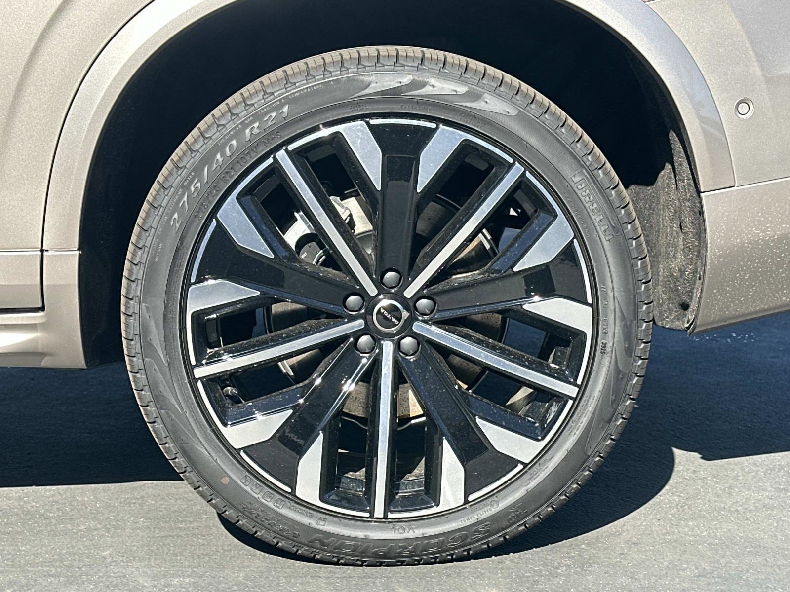 New 2026 Volvo XC90 T8 Plus AWD/4WD image 24