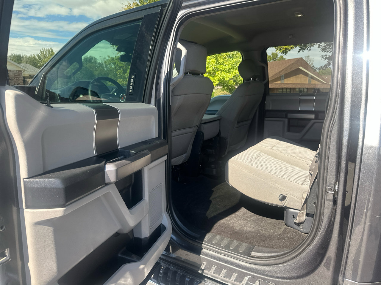 Used 2019 Ford F150 XLT w/ Equipment Group 301A Mid image 14