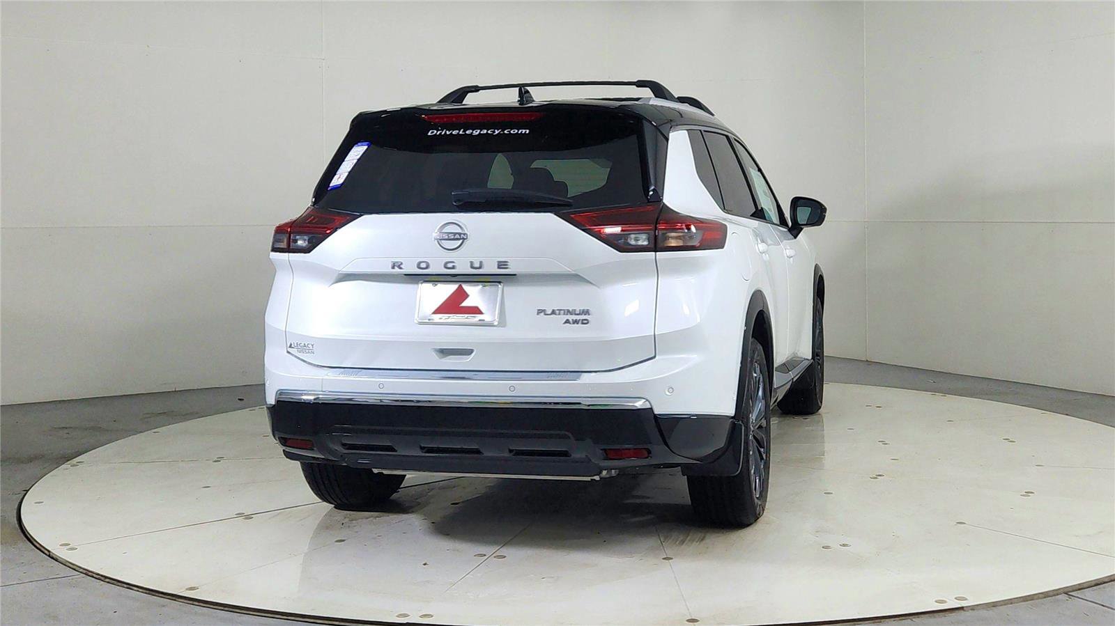 New 2026 Nissan Rogue Platinum w/ Platinum Premium Package image 6