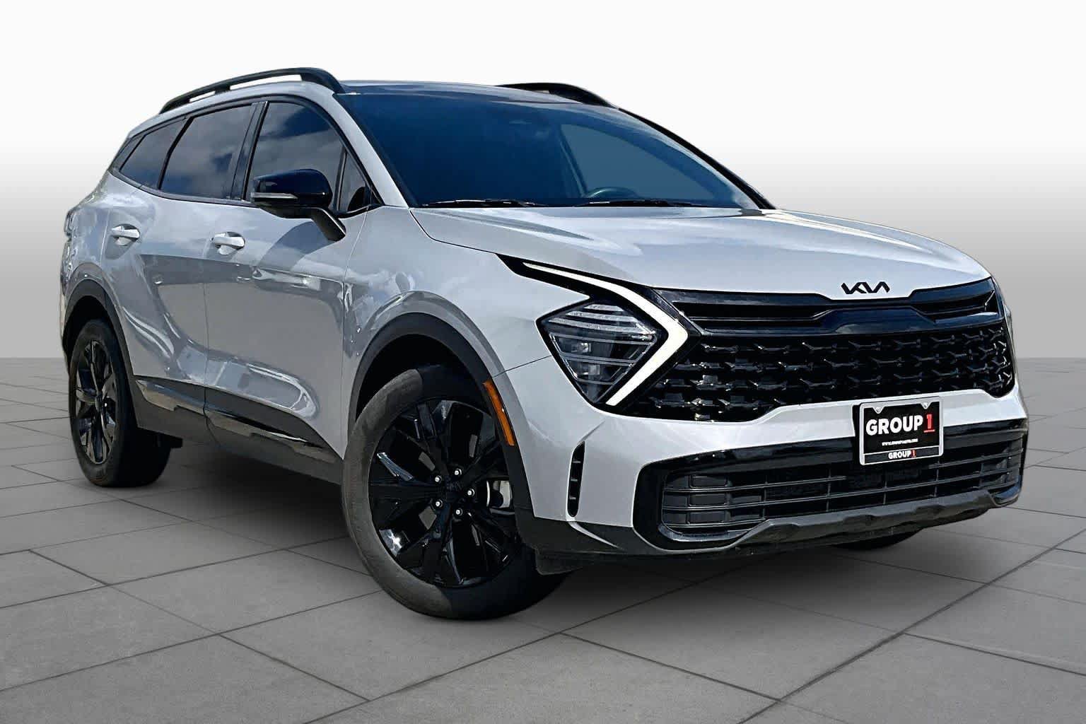 Used 2025 Kia Sportage X-Line w/ Premium Package AWD/4WD image 3