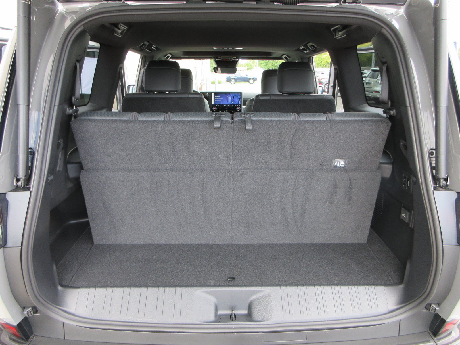 Used 2026 Lexus GX 550 w/ Cold Area Package AWD/4WD image 56