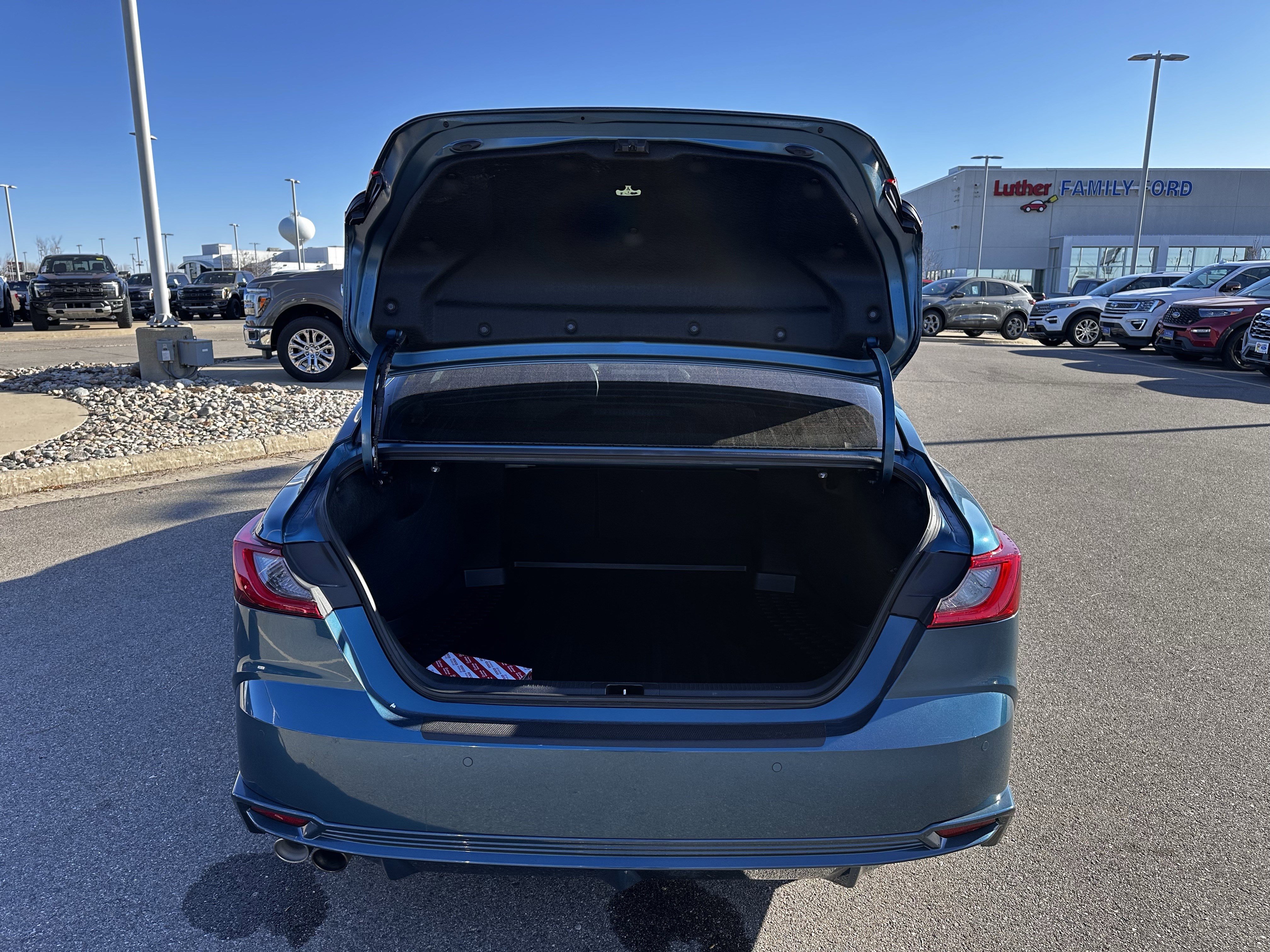 Used 2025 Toyota Camry XSE image 22