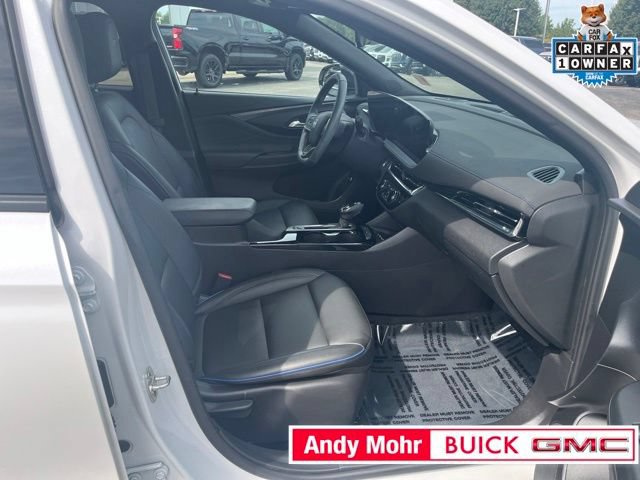 Used 2024 Buick Envista Sport Touring w/ Convenience I Package FWD image 34