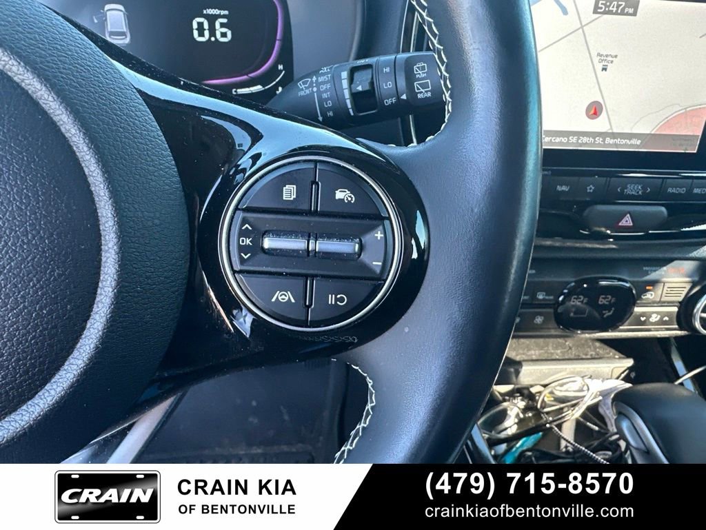 Certified 2024 Kia Soul GT-Line FWD image 32