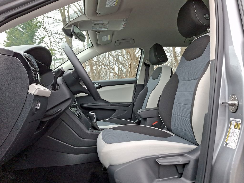 Used 2025 Volkswagen Taos S image 13