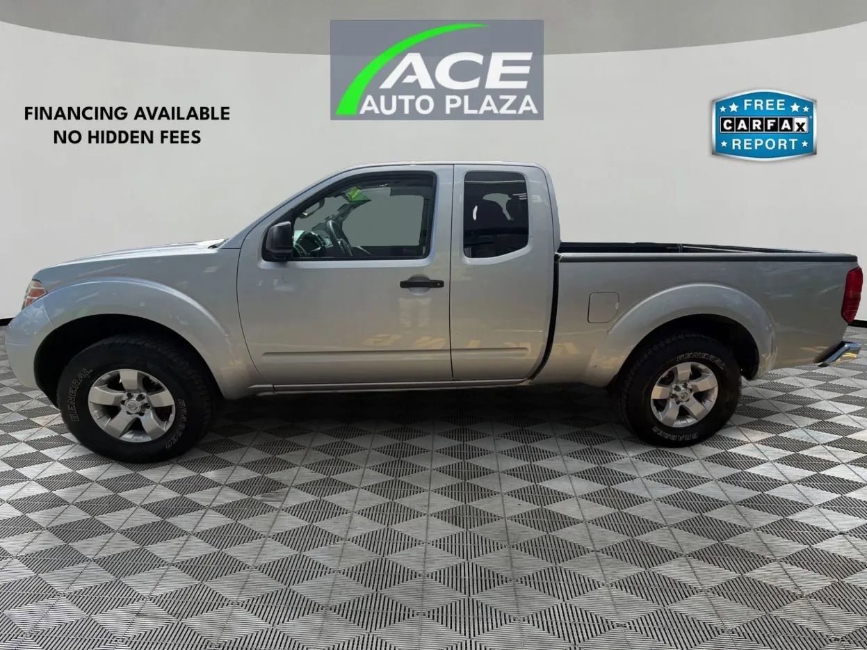 Used 2013 Nissan Frontier SV image 8