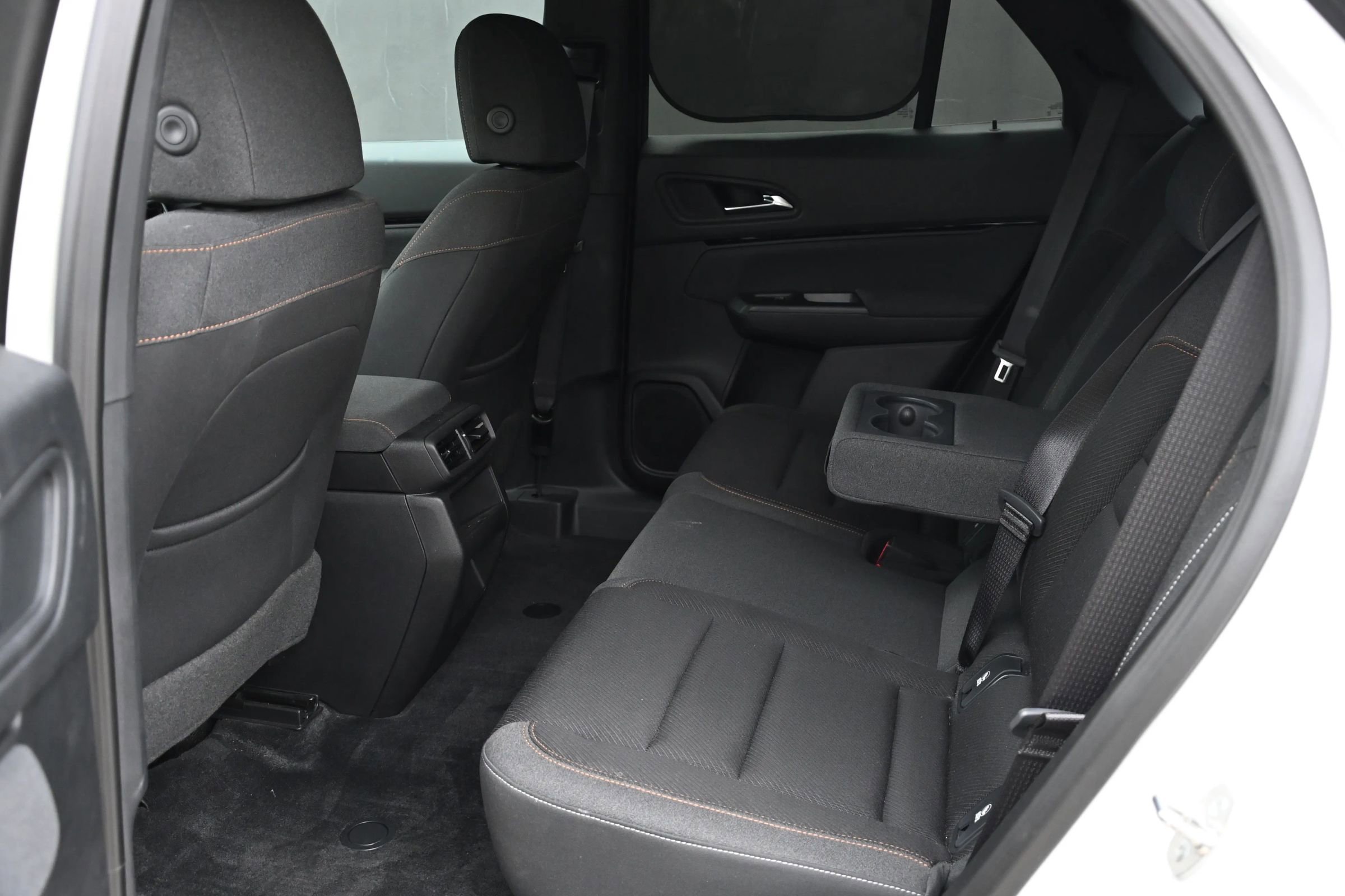 Used 2024 Honda Prologue EX image 24