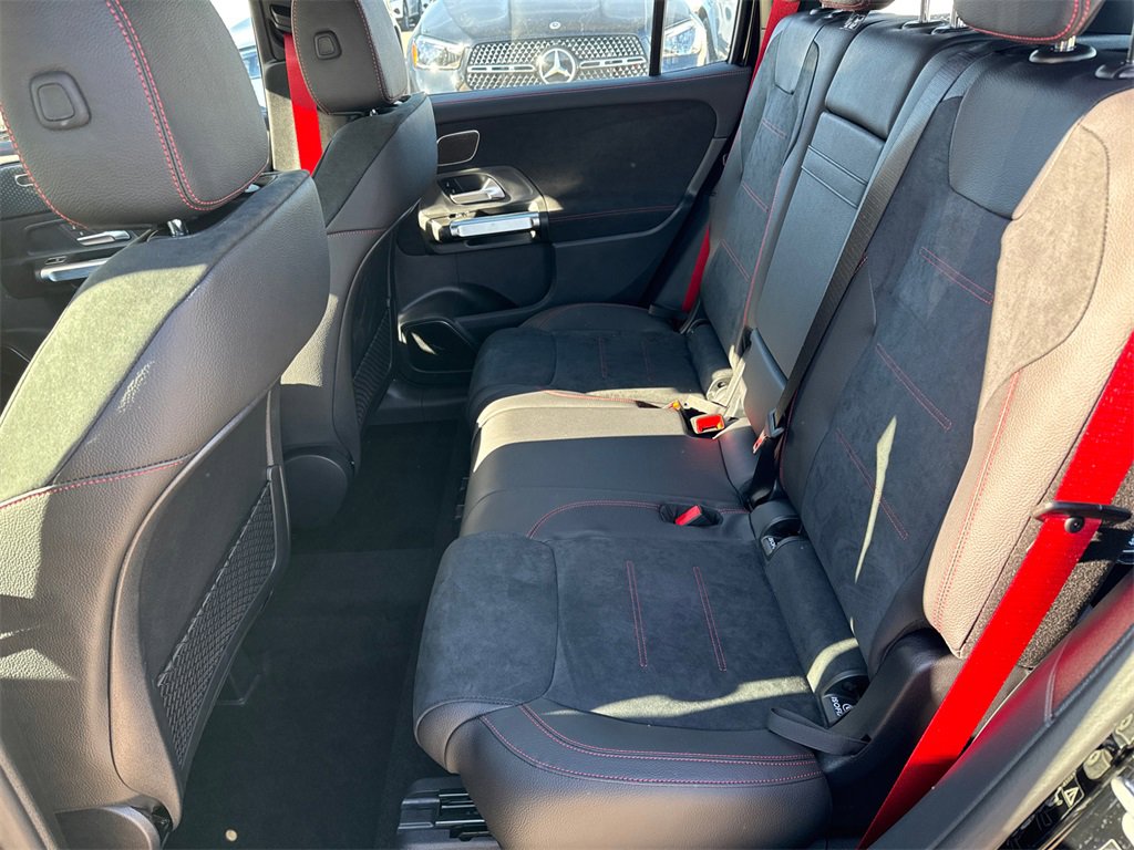 New 2025 Mercedes-Benz GLB 35 AMG 4MATIC image 22