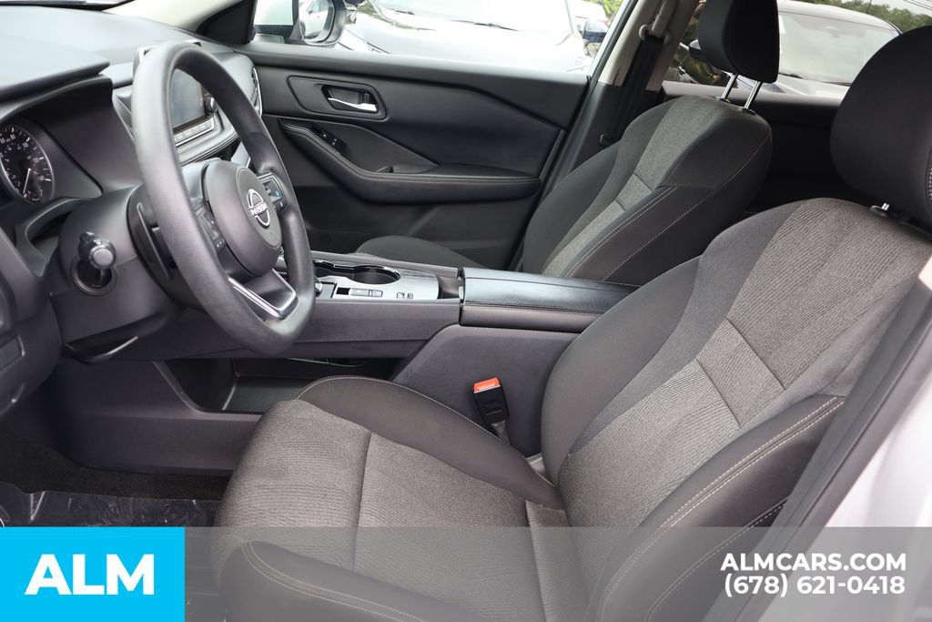 Used 2024 Nissan Rogue SV FWD image 10