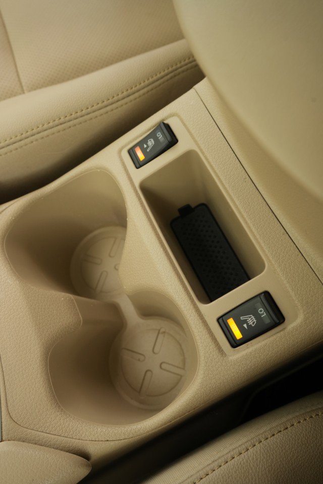 Used 2016 Nissan Rogue SL w/ SL Premium Package image 48