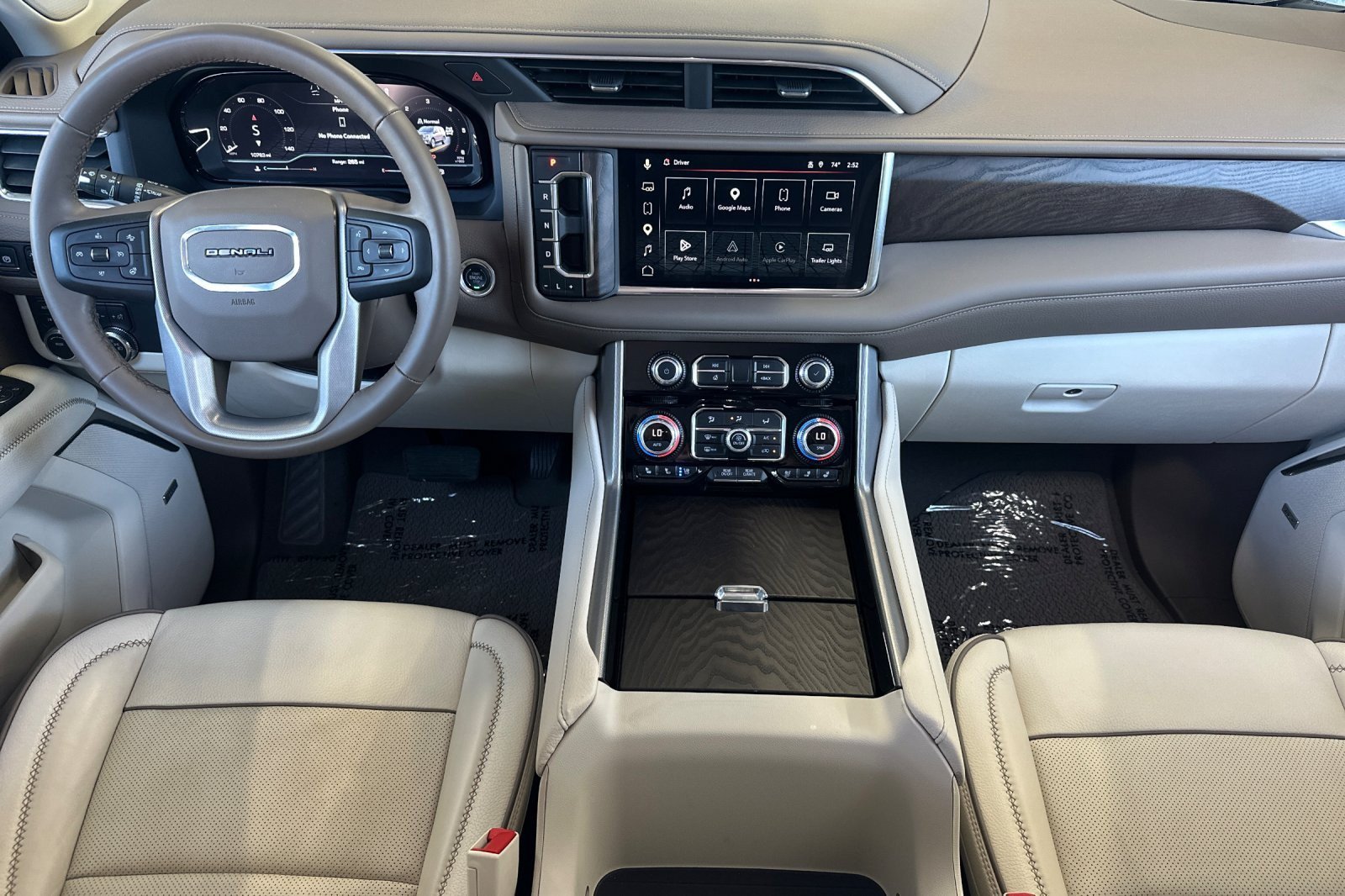 Used 2024 GMC Yukon XL Denali AWD/4WD image 12